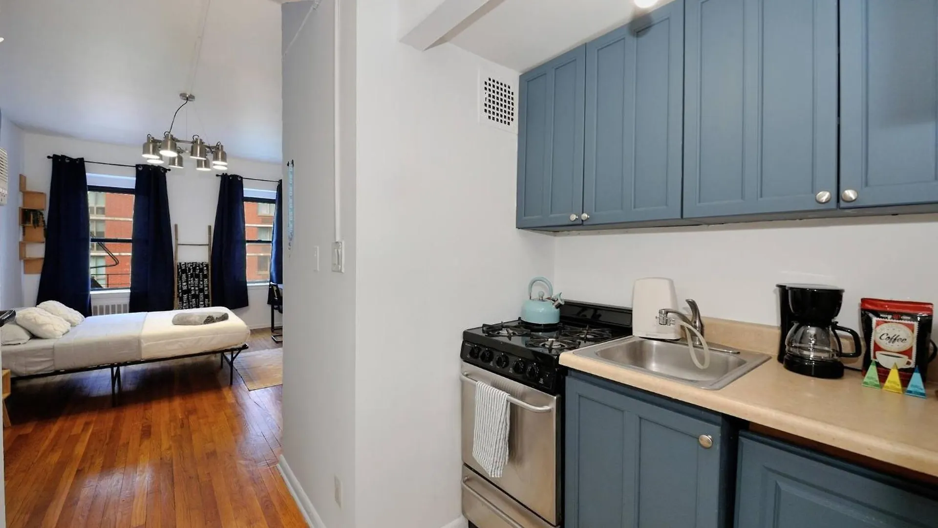 Heart Of Nyc Times Square Studio Apartment New York
